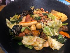 -天府国麻辣香锅(悦荟广场店)