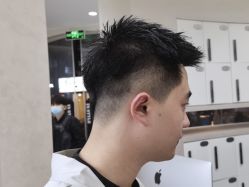 -东秀护肤造型