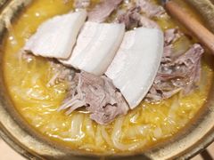 -关东小磨东北菜(上海长风大悦城店)