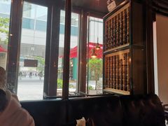 -Erman岩烧牛排(虹桥南丰城店)