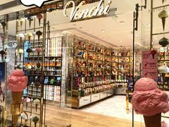 -VENCHI 闻绮(北京国贸商城店)