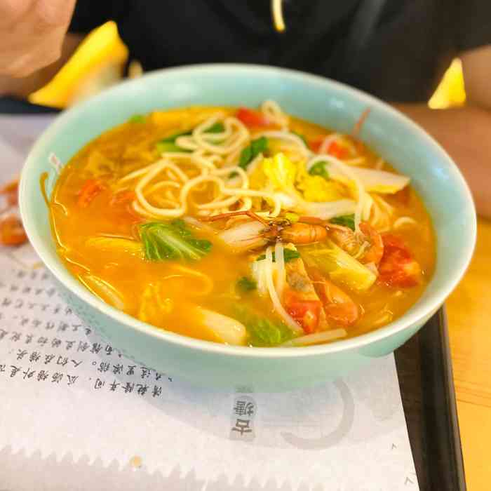 古塘面馆(瓜沥店)-"[薄荷]环境: 瓜沥这样的小镇,一个面馆.