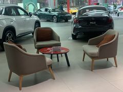 -上汽MG体验中心(双流奥莱店)