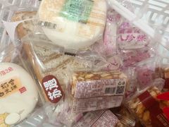 -赵一鸣零食(南京上元大街店)
