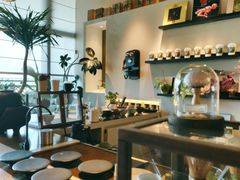 -luutosa  cafe & tea 鹿兔山