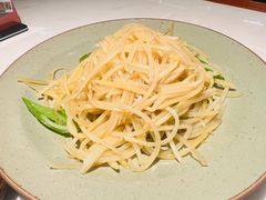 -蜀香格格•剁椒鱼头(龙西店)