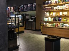 -星巴克(珠海摩尔百货店)