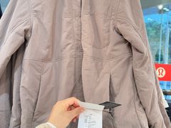 -lululemon(上海浦东IFC店)