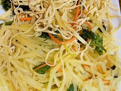 -六禾熏酱小酒馆·东北菜(海甸岛店)