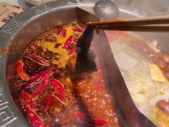 鸳鸯锅-朱氏胖子烂火锅(洪崖洞店)