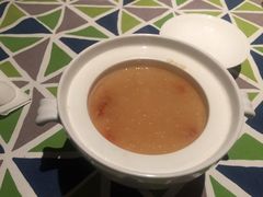 -燕庭·纯燕窝·甜品下午茶(南京西路店)