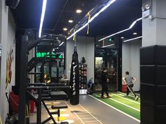 -Freedom Fitness私教健身俱乐部(徐虹北路店)