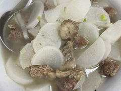 牛肉炖萝卜-东北酱骨头馆(蓁巷店)