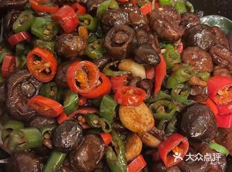 不用拨壳哦，竹林鸡焖饼饼蘸上汤的味道真的是特别棒