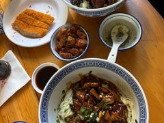 -沪西老弄堂面馆(定西路店)