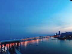 -星海蹦极娱乐