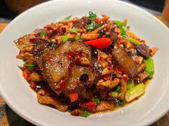 -吃饭皇帝大土家民族菜(正大广场店)