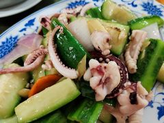 丝瓜炒鲜鱿-奇香楼(五眼桥横街店)