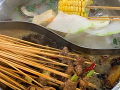 -马路边边麻辣烫串串火锅(体育西路店)