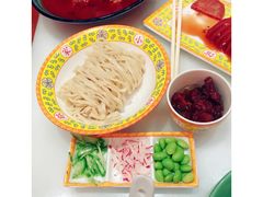 -那家小馆