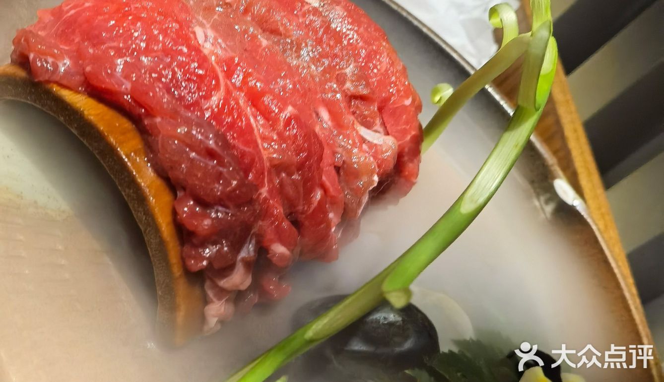 一家不让人失望的跷脚牛肉火锅店