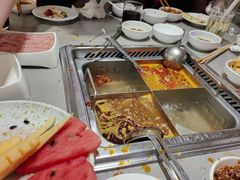 -海底捞火锅(旭辉MALL店)