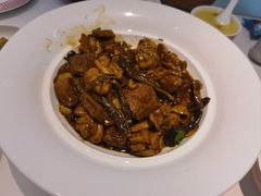-孙家外婆•长春地标美食新名片(吾悦广场店)