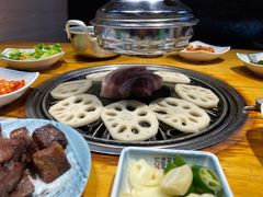 藕片-唯成•韩国炭火烤肉 유성고기