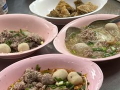 -榮泰米粉湯(Left Shop)