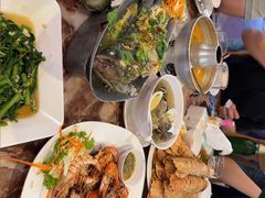 -两兄弟Song Pee Nong(2号店)