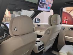 -理想汽车(世纪汇店)