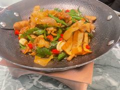 -披云云小馆·味道江湖(姚家园万象汇店)