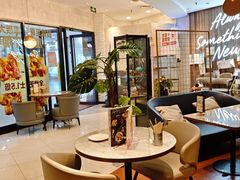 -必胜客(上海新南方商城PH店)