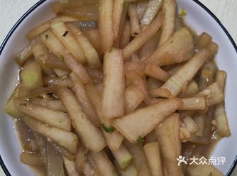 家常菜 买菜，摘菜，炒菜花费两小时 如图成品