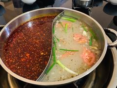 -老石黑山羊毛驴肉火锅(金凯广场店)