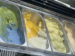 -极拉图·现制冰淇淋(大卫城店)