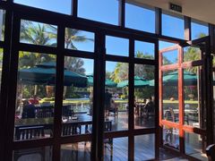 -三亚湾海居铂尔曼度假酒店