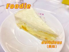 芒果蛋糕-猪盟咖啡店(玖洲道店)