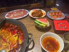 -萍姐火锅·公路夜市(武汉首店)