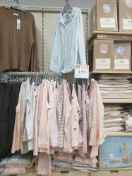 -乐友孕婴童(勒泰中心店)