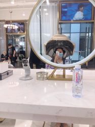 -5M HAIR SALON