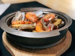 石锅原汁海鲜汇-鲁采LU STYLE(新天地店)