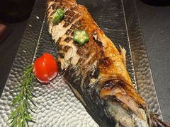 -蟹犇前•帝王蟹雪蟹(陆家嘴店)