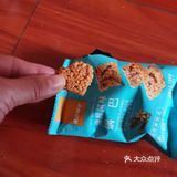 这是蟹黄味，能吃得出锅巴带一点海鲜味
