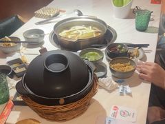 -喃喃椰·糟粕醋·椰子鸡火锅(七堡花园店)