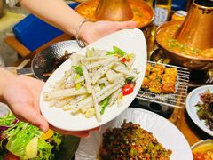 -雀舞云南菜(天津天河城购物中心店)