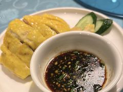 -侬佳蒸菜馆(听潮店)