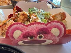 -Lotso Lunch Box 草莓熊餐盒