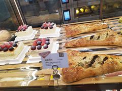 -奈雪的茶(青岛卓悦里INTOWN店)