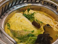 -龍歌自助小火锅(市北台东利群店)